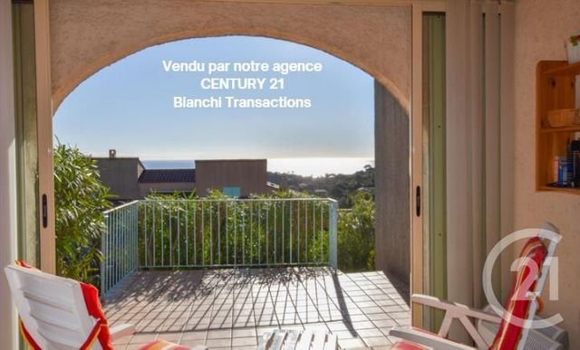 Appartement F3 à vendre - 3 pièces - 36.25 m2 - CAVALAIRE SUR MER - 83 - PROVENCE-ALPES-COTE-D-AZUR - Century 21 Bianchi Transactions