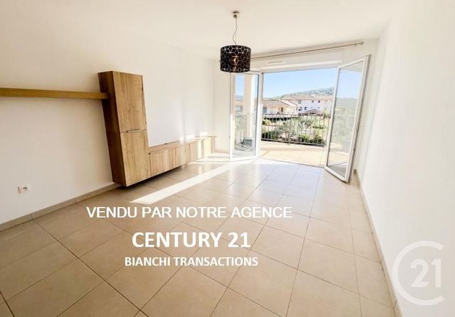 Appartement à vendre - 2 pièces - 48.0 m2 - LA CROIX VALMER - 83 - PROVENCE-ALPES-COTE-D-AZUR - Century 21 Bianchi Transactions