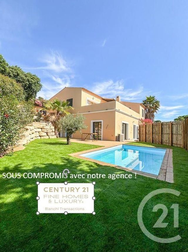 Appartement F3 à vendre - 3 pièces - 97.18 m2 - CAVALAIRE SUR MER - 83 - PROVENCE-ALPES-COTE-D-AZUR - Century 21 Bianchi Transactions