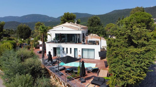 Maison à vendre LA CROIX VALMER